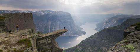 Plan your trip to Trolltunga .